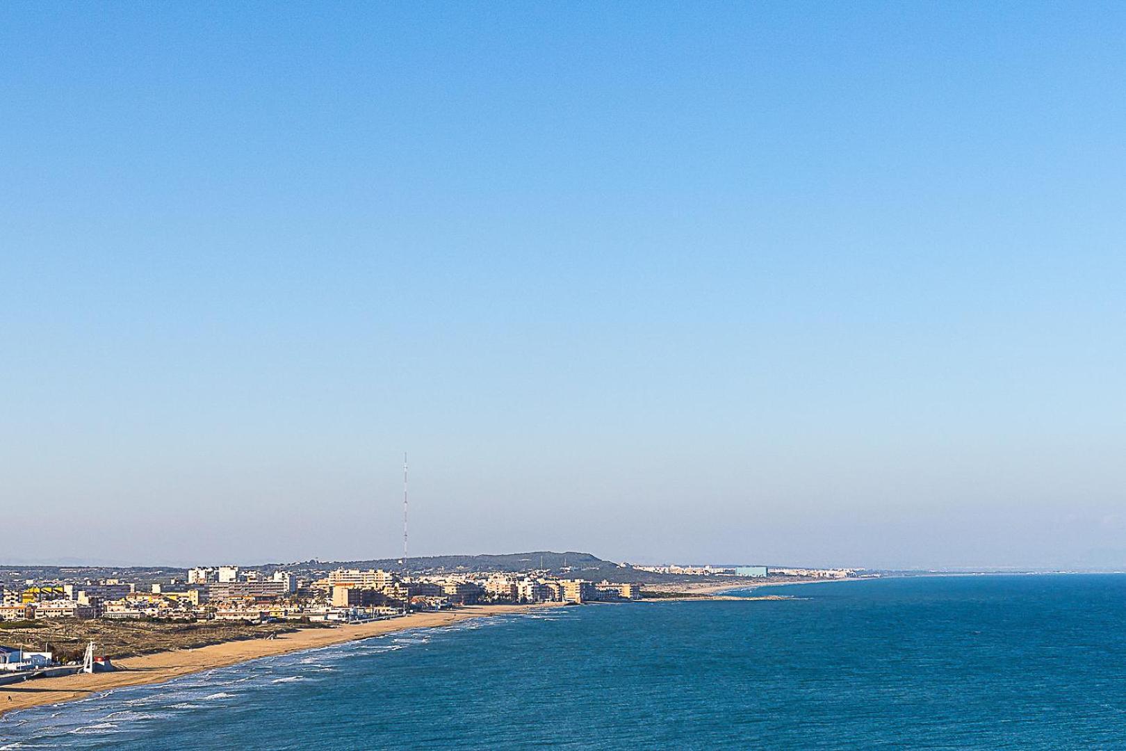 Апартаменты Miramar Magic Sea & Sunrise View Торевьиа Экстерьер фото
